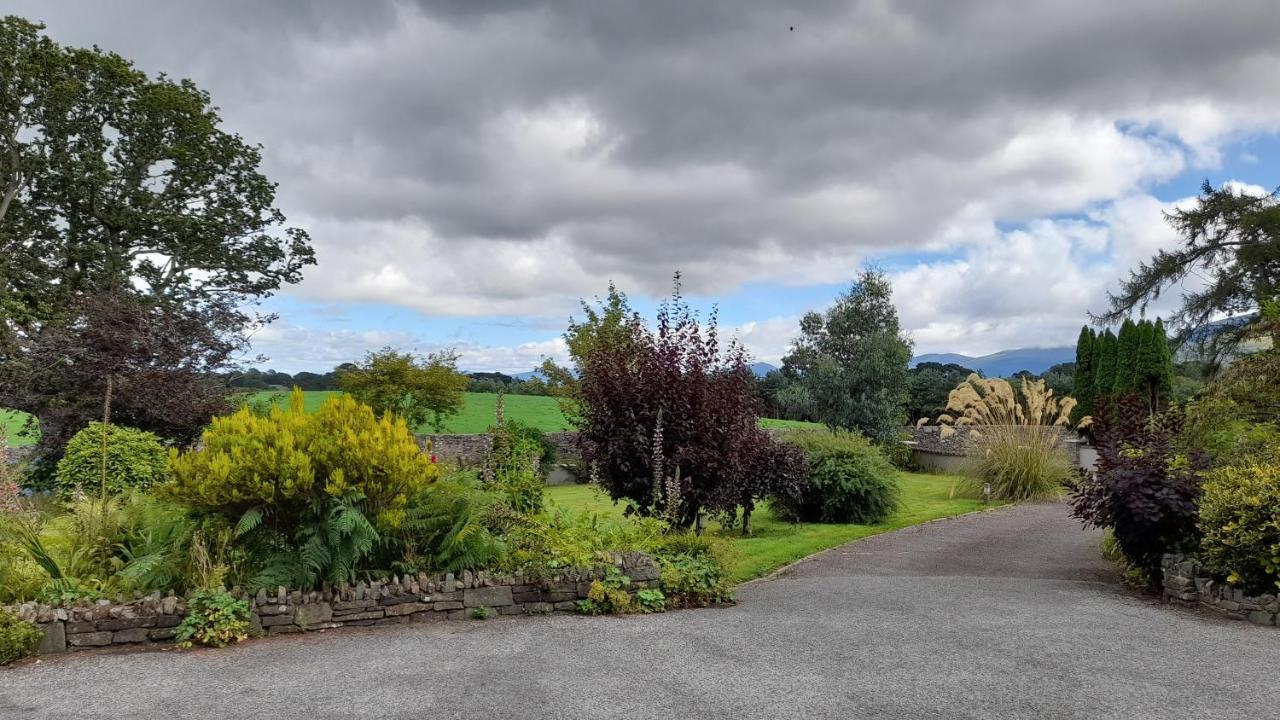 Inveraray Farm Beaufort Exterior photo
